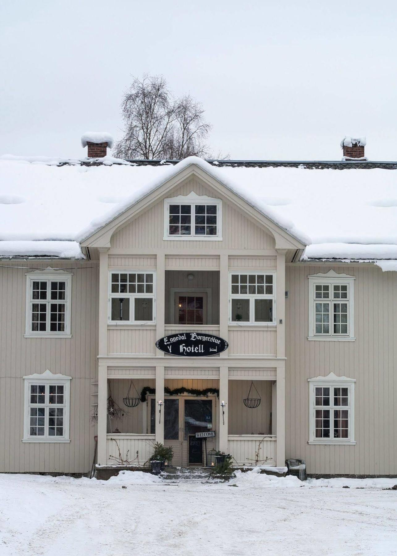 Eggedal Borgerstue Hotel Bagian luar foto